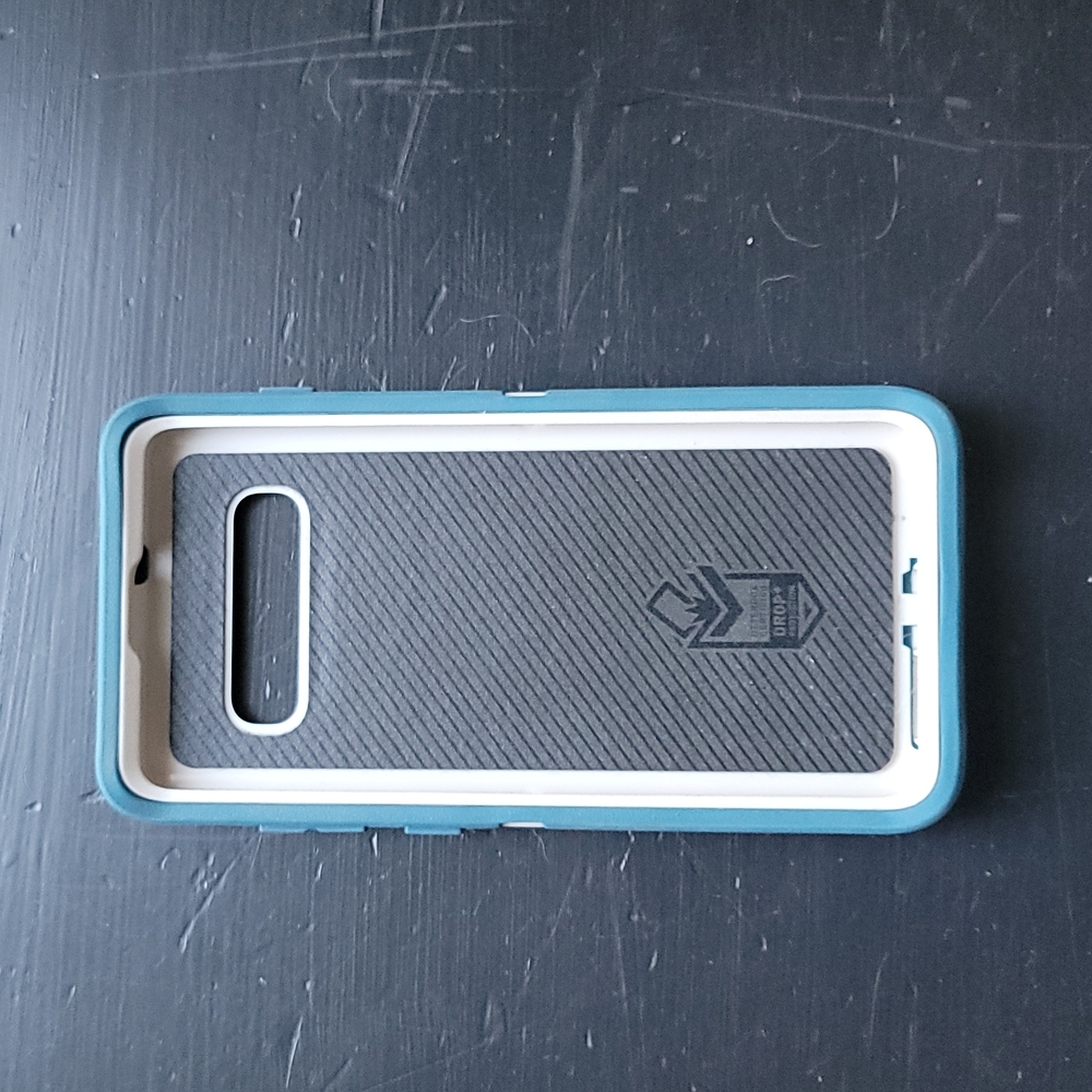 Otter box defender pro